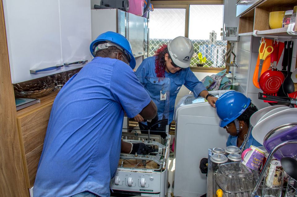 Opera&ccedil;&atilde;o converte 800 novas resid&ecirc;ncias para uso de g&aacute;s natural